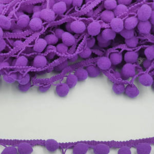Banda ciucuri pompom violet