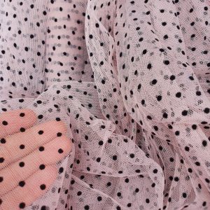 Tul roz cu buline catifelate