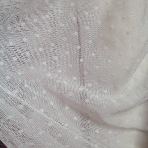 Tul elastic ivoire cu bulinute catifelate