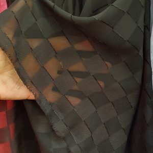 Voal diafan negru cu motive opace