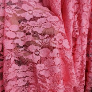 Dantela elastica roz