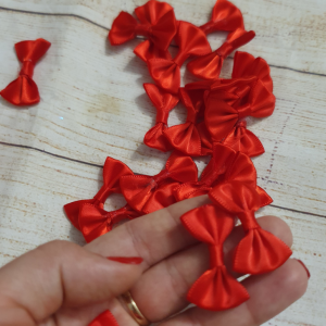 Funde satin rosu 5 buc