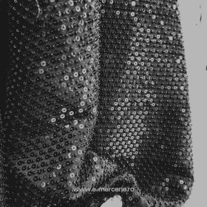 Stofa groasa, neagra, cu paiete
