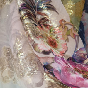 VOAL PASTEL CU FIR AURIU 1