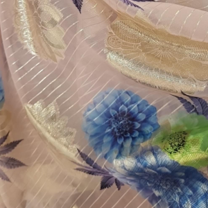 VOAL PASTEL CU FIR AURIU 3